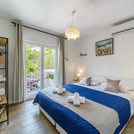 Rooms Anna Milna  Exterior foto