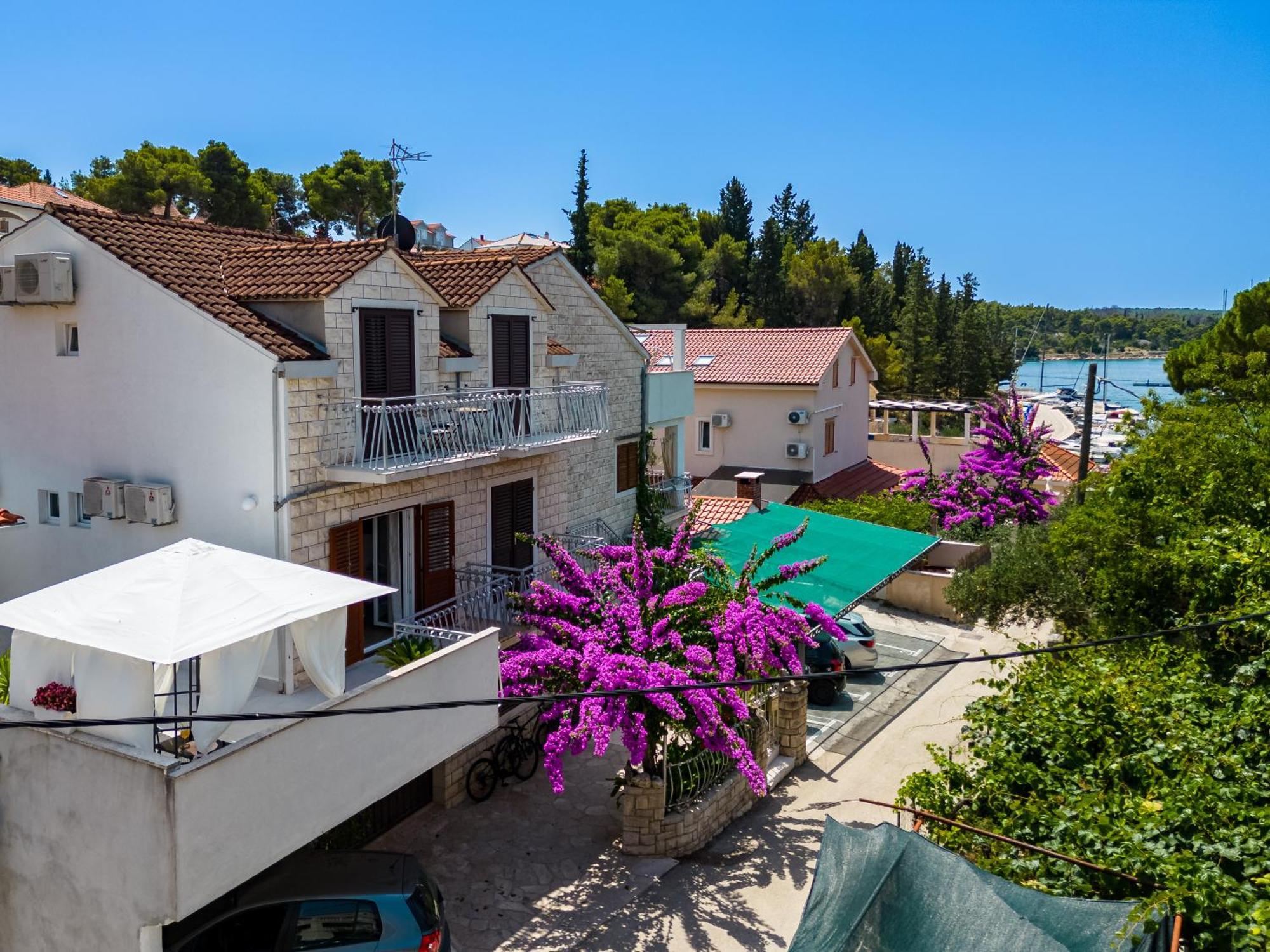 Rooms Anna Milna  Exterior foto